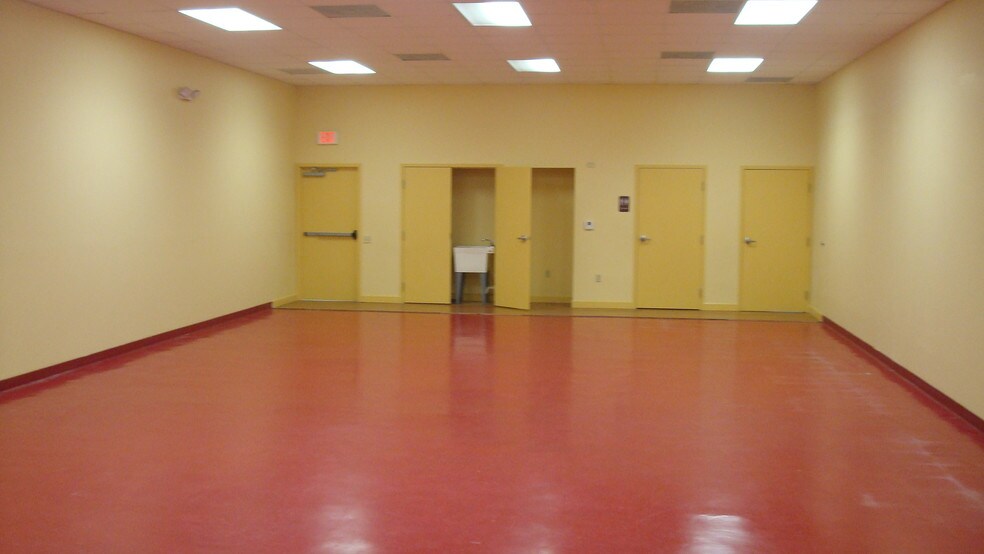 More Photos Of 4700 Riverside Dr, Coral Springs Office For Lease