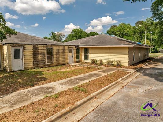 More Photos Of 512 Sumter St, Montezuma Medical For Sale