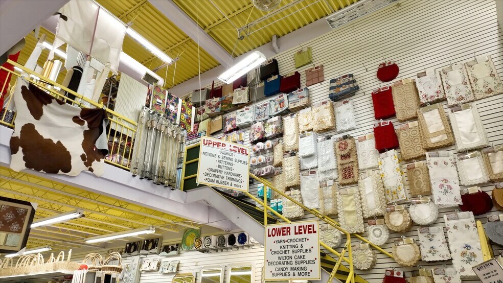 More Photos Of 2450 Flatbush Ave, Brooklyn Freestanding For Lease