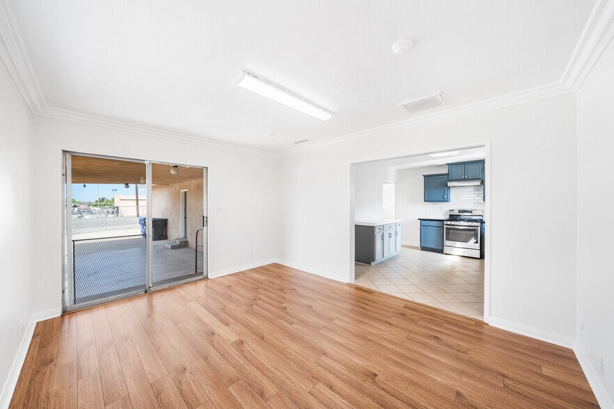 More Photos Of 6331 Pedley Rd, Riverside Contractor Storage Yard For Sale