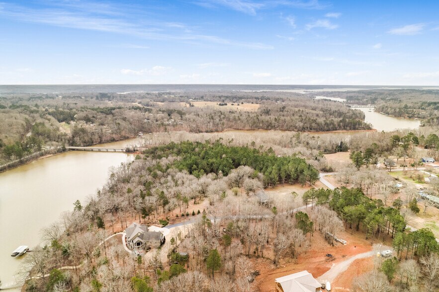 More Photos Of 3306-3308 Centerville Rd, Anderson Land For Sale