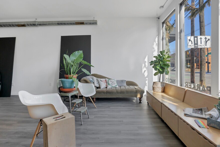 More Photos Of 1555-1563 N 4th St, Columbus Apartments For Sale