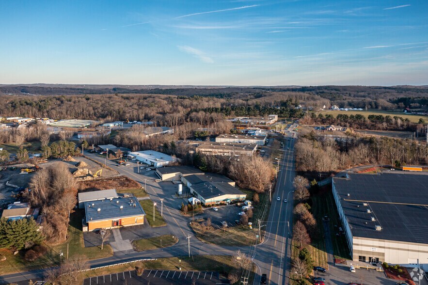 More Photos Of 97 Bancroft St, Auburn Distribution For Lease