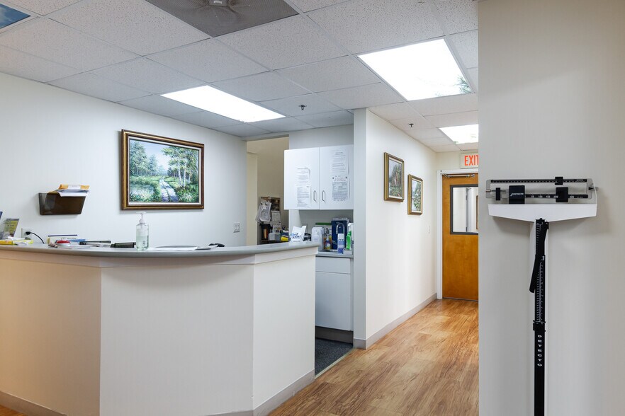 More Photos Of 700 Attucks Ln, Hyannis Medical For Sale