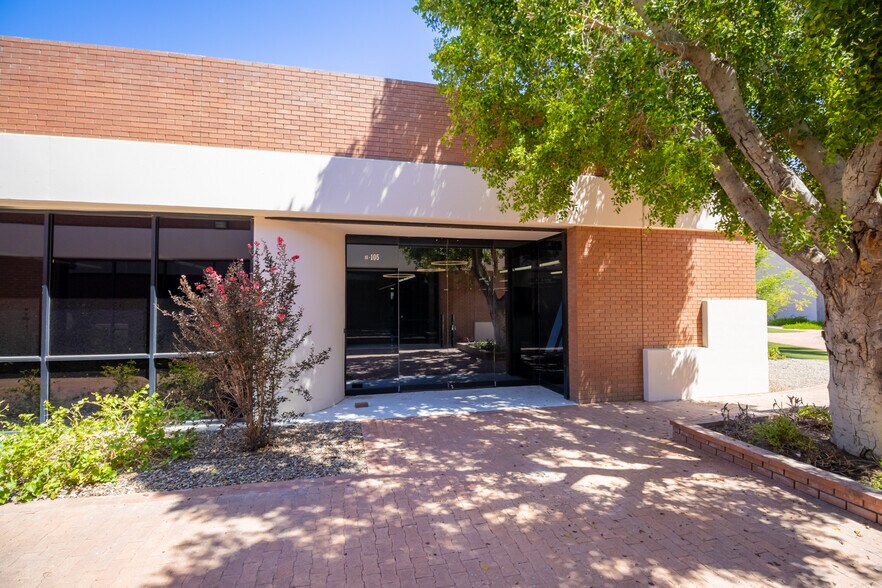 More Photos Of 7350 E Evans Rd, Scottsdale Loft Creative Space For Lease