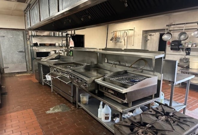 More Photos Of 100 Liberty St, Richmond Restaurant For Lease