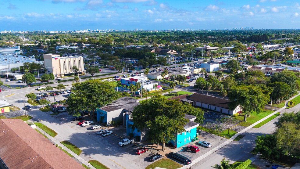 More Photos Of 6000 NW 7th St, Margate Apartments For Sale