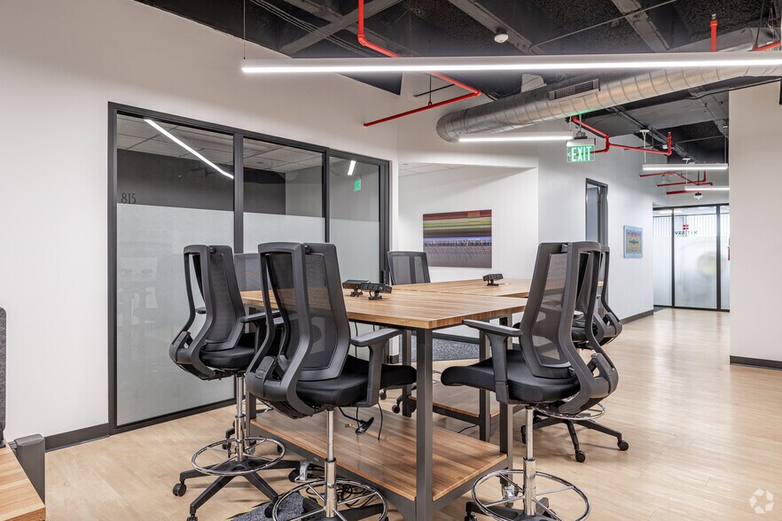 More Photos Of 7550 W Interstate 10, San Antonio Coworking Space