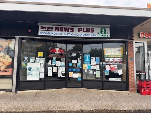 Primary Photo Of 886-926 Prospect St, Glen Rock Storefront For Lease