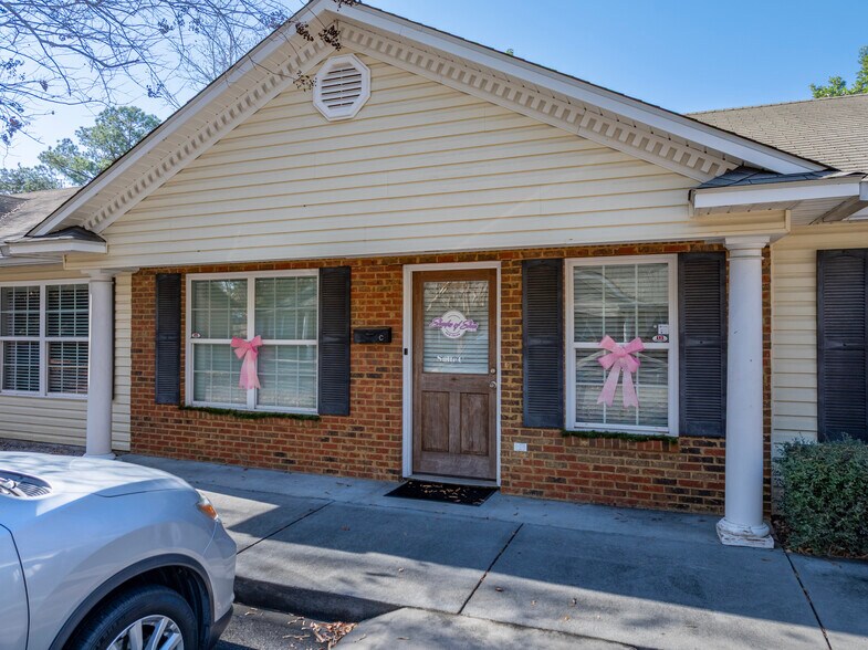 More Photos Of 415 Cowart Ave, Valdosta Office For Sale