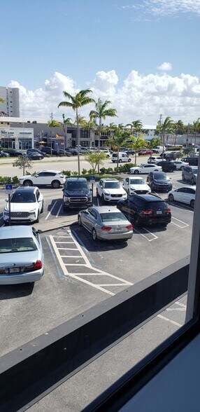 More Photos Of 3035 E Commercial Blvd, Fort Lauderdale Medical For Sale