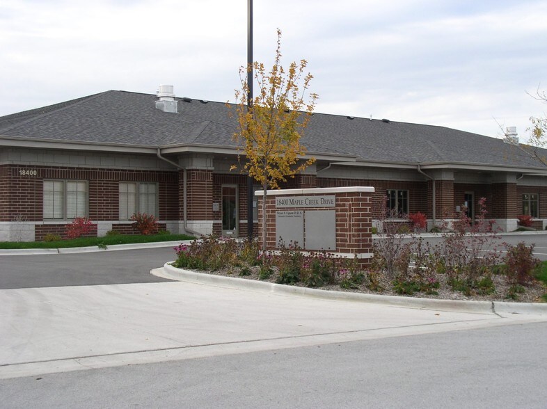More Photos Of 18400 Maple Creek Dr, Tinley Park Medical For Sale