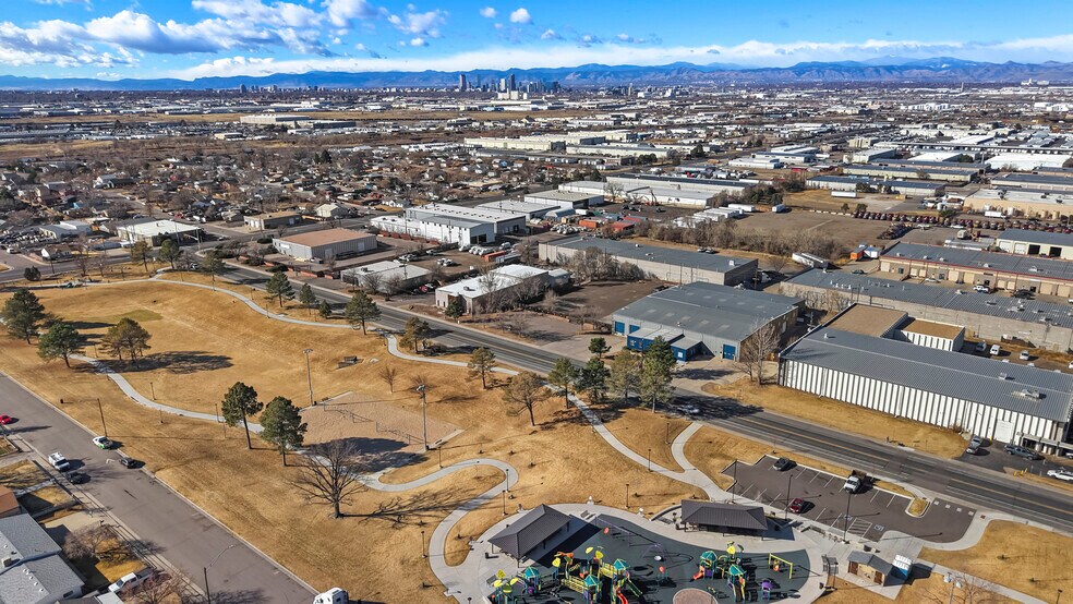 More Photos Of 5745 Monaco St, Commerce City Warehouse For Lease