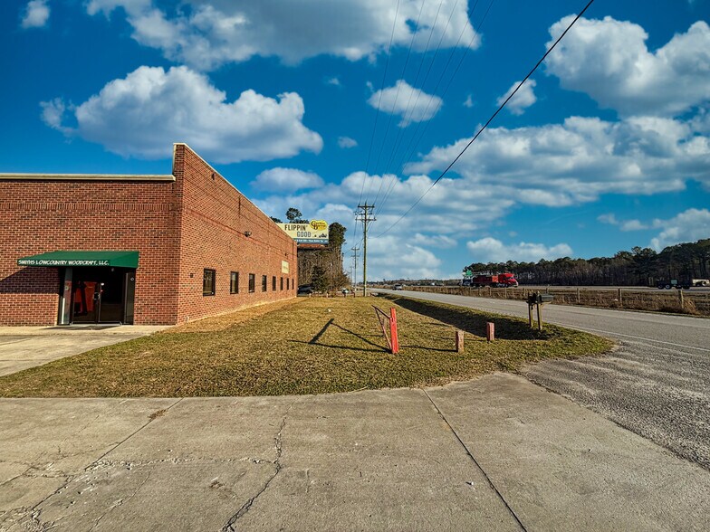 More Photos Of 1148 Drop Off Dr, Summerville Warehouse For Lease