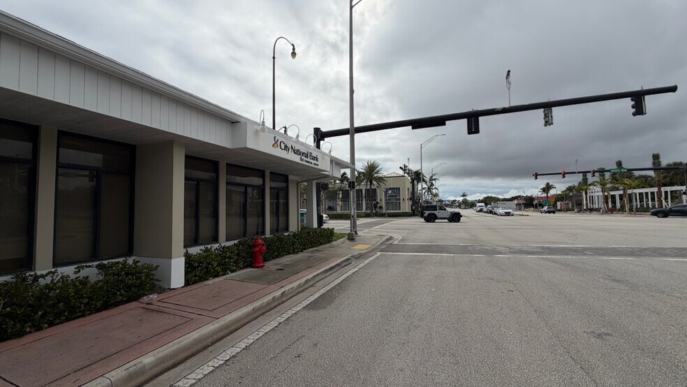 More Photos Of 10 N Federal Hwy, Pompano Beach Freestanding For Lease