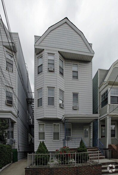 Primary Photo Of 35 E 26th St, Bayonne Apartments For Sale