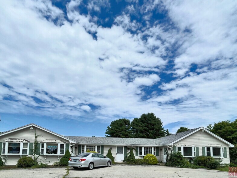 More Photos Of 107 Main St, Hebron Medical For Lease