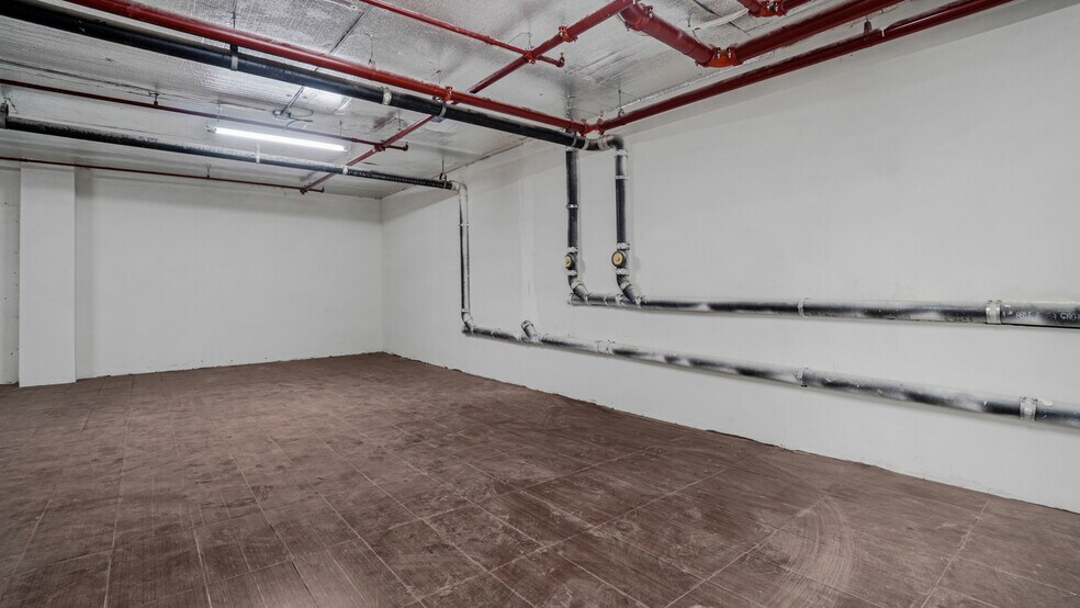 More Photos Of 10625 Guy R Brewer Blvd, Jamaica Apartments For Lease