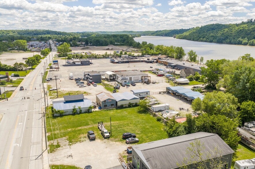 More Photos Of 4255 Kellogg Ave, Cincinnati Self Storage For Sale