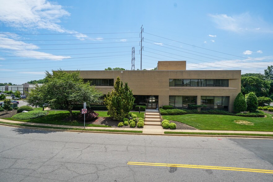 More Photos Of 5803 Rolling Rd, Springfield Office For Lease