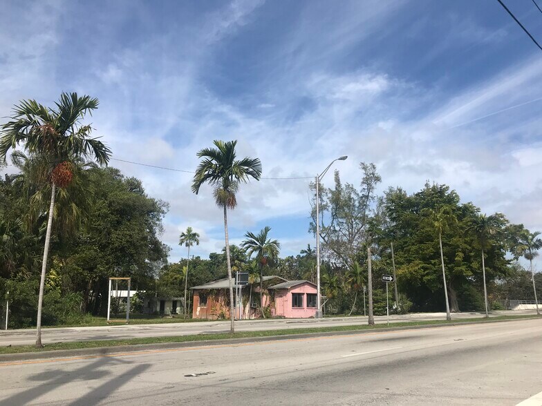 More Photos Of 12040-12042 W Dixie Hwy, Miami Land For Sale