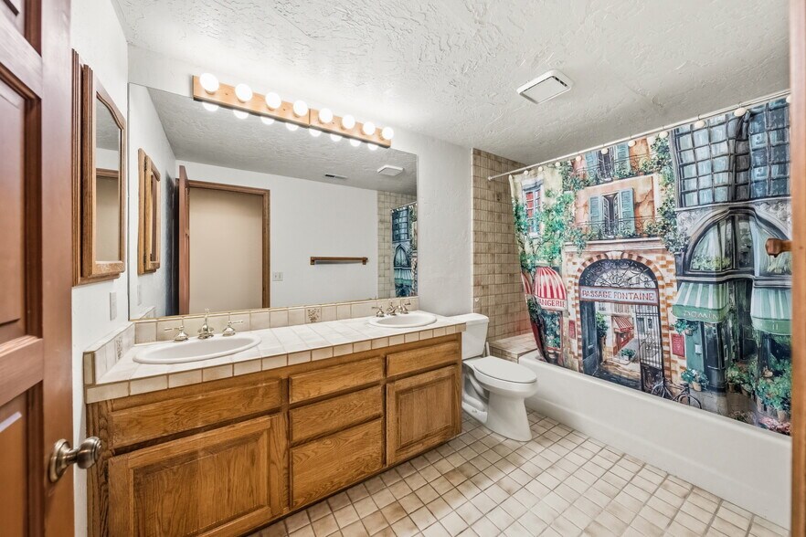 More Photos Of 41309 Avenida Biona, Temecula Winery Vineyard For Sale