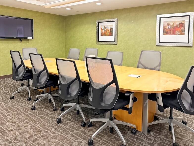 More Photos Of 100 Church St, New York Coworking Space