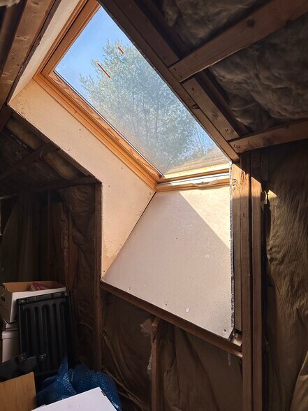 More Photos Of 40 S River Rd, Bedford Medical For Lease