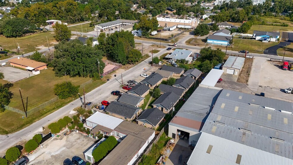 Primary Photo Of 8814 Manus St, Houston Apartments For Sale
