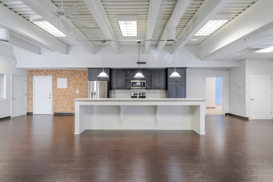 More Photos Of 1410 Incarnation Dr, Charlottesville Medical For Sale