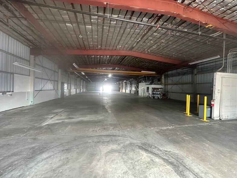 More Photos Of 893 Ames Ave, Milpitas Warehouse For Lease