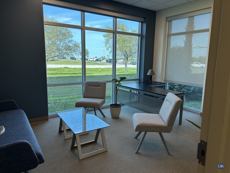 More Photos Of 5700 N Harbor City Blvd, Melbourne Office For Lease