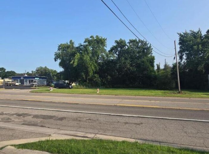 More Photos Of 9999 Cooley Lake Rd, West Bloomfield Land For Sale