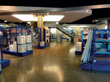 More Photos Of 1215 95th St, Edmonton Distribution For Sale