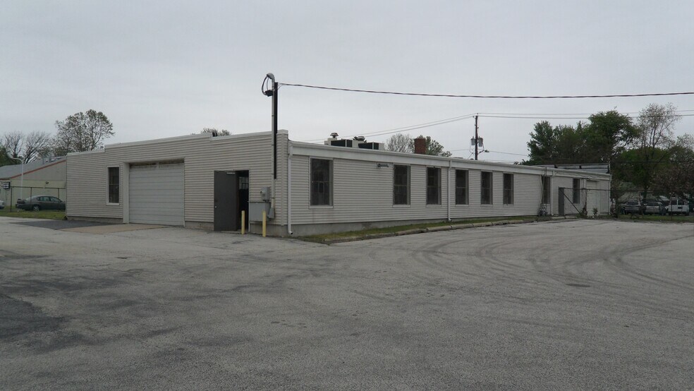 More Photos Of 315 Market St, Palmyra Warehouse For Lease