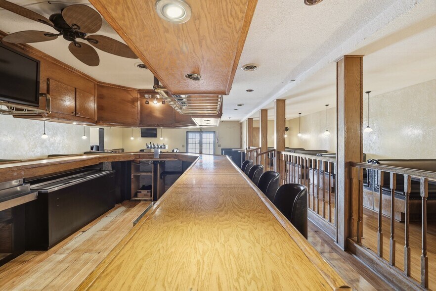 More Photos Of 52230 State Route 800, Malaga Restaurant For Sale