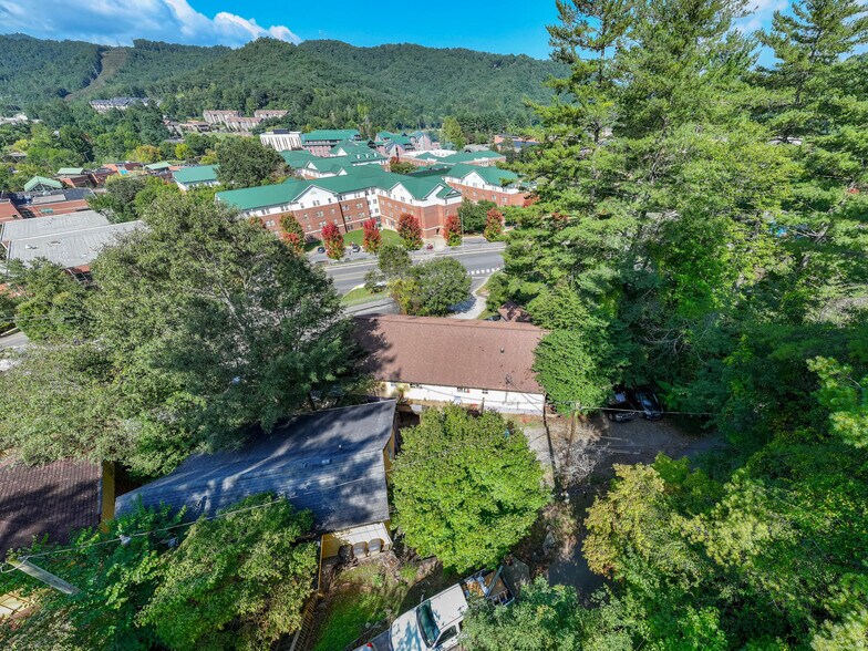 More Photos Of 44 & 54 Legacy Ln, Cullowhee Apartments For Sale