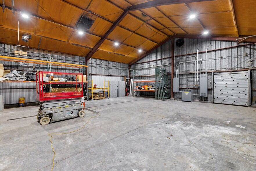 More Photos Of 675 Buena Vista Ave, Gilroy Manufacturing For Sale