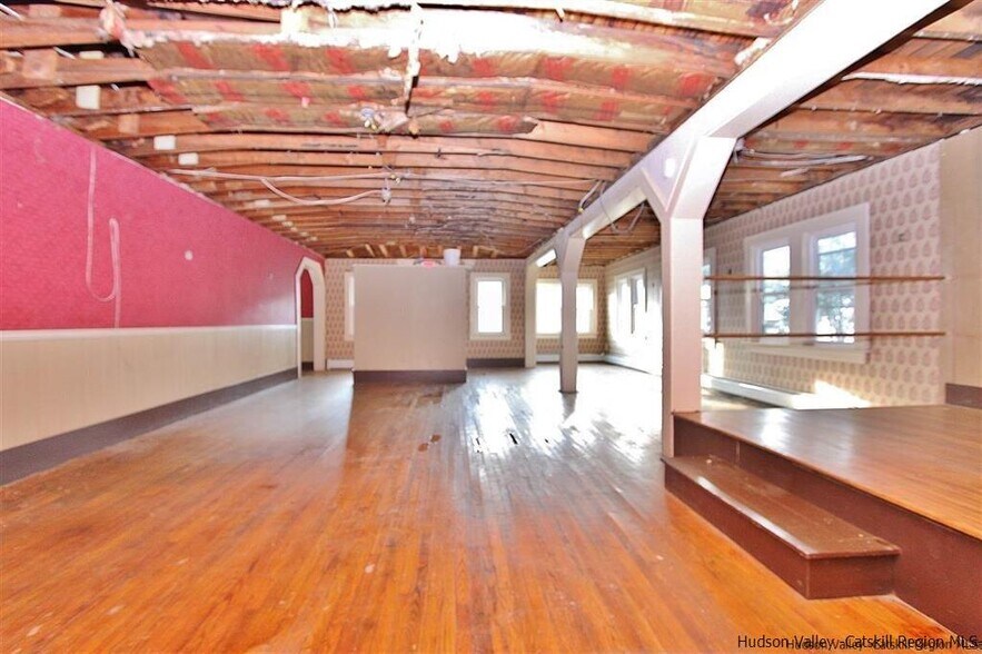 More Photos Of 4072 State Route 28, Boiceville Restaurant For Sale