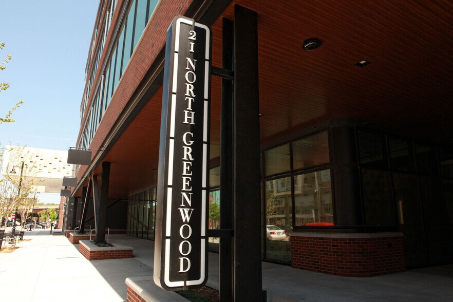 More Photos Of 21 N Greenwood Ave, Tulsa Office For Lease
