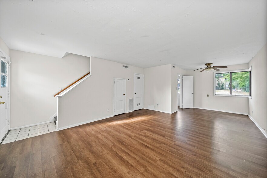 More Photos Of 206 Laurens St, Camden Apartments For Sale
