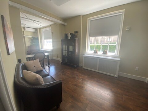 More Photos Of 220 Roanoke Ave, Riverhead Office For Lease