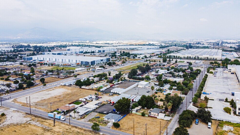 More Photos Of 1245 S Washington Ave, San Bernardino Truck Terminal For Sale