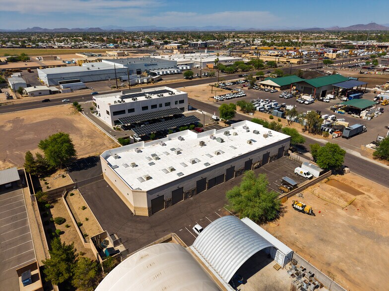 More Photos Of 7900 N 70th Ave, Glendale Warehouse For Sale