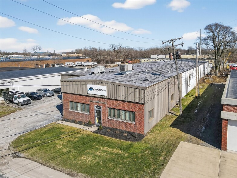 More Photos Of 4891 Van Epps Rd, Brooklyn Heights Warehouse For Sale