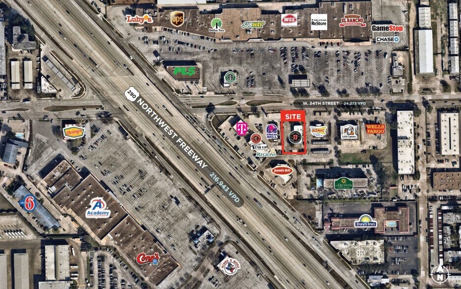 More Photos Of 5201 W 34th St, Houston Freestanding For Lease