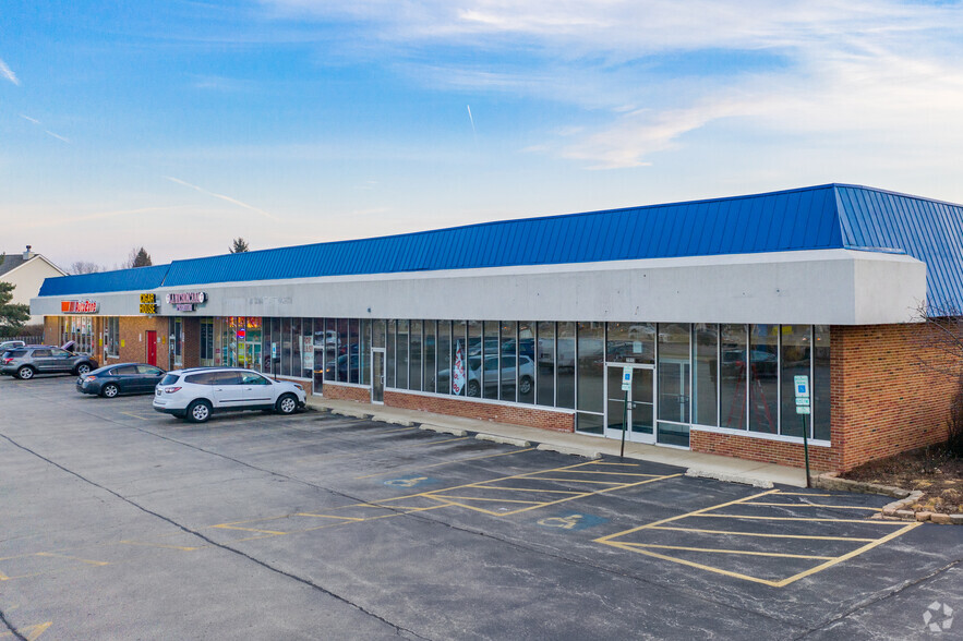 Primary Photo Of 2211-2223 Algonquin Rd, Rolling Meadows Storefront For Lease