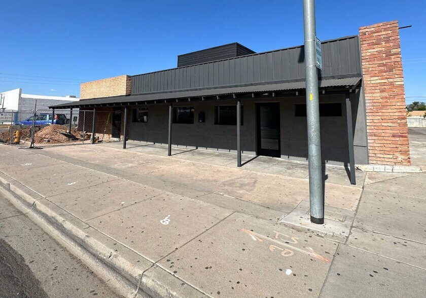 Primary Photo Of 481 N Arizona Ave, Chandler Storefront Retail Office For Sale