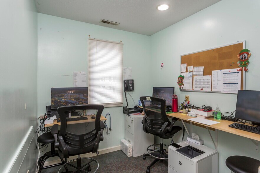 More Photos Of 1947 Medical Ave, Harrisonburg Medical For Lease