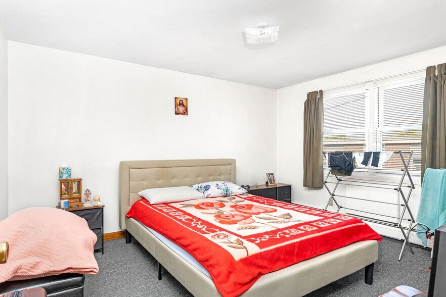 More Photos Of 25 Margaret St, Pawtucket Apartments For Sale